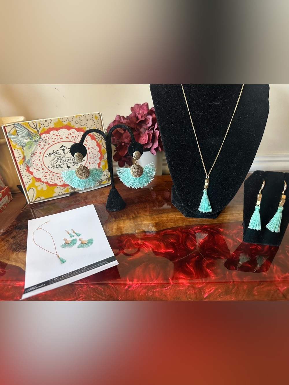 Plunder Design Posse March  2018 Jewelry Set: Necklace & 2 Sets Of Earrings NIB